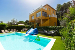 2 Private Abodes in One Magnificent Villa!